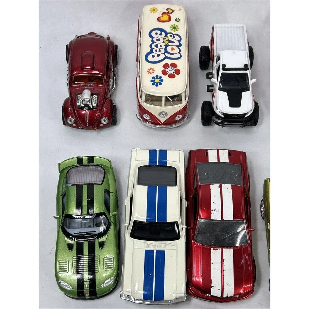 Kinsmart Jada Lot 1:32-1:48 VW Bettle Bus Fast & Furious Nissan Ford GT Mustang